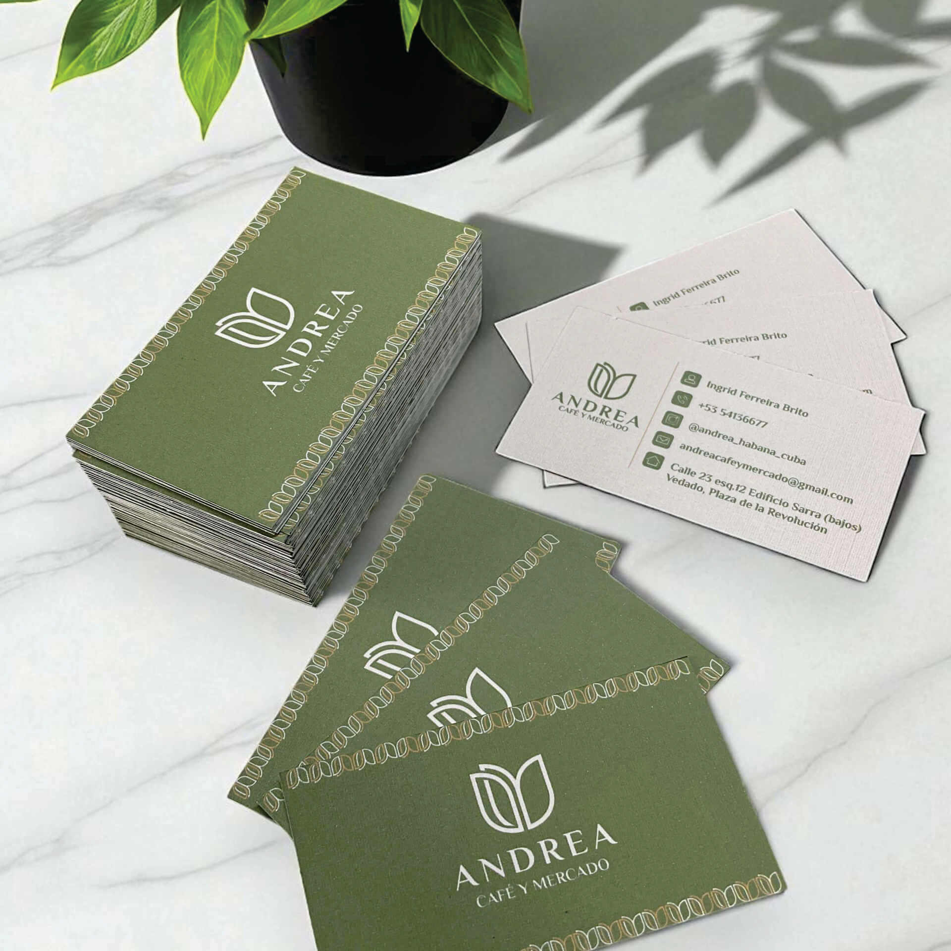 Tarjeta de presentación Andre Café y Mercado