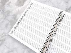 Imagen de interior de cuaderno musical Clave de Sol